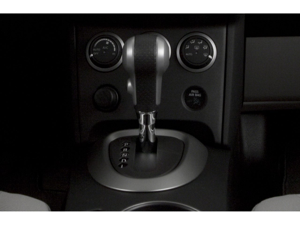 2015 Nissan Rogue Select photo 4