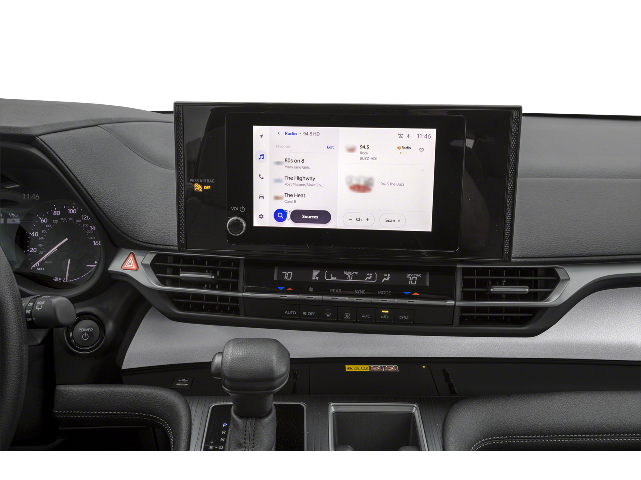 2026 Toyota Sienna Mobility LE 8 Passenger