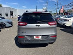 2017 Jeep Cherokee Sport