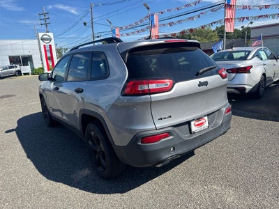 2017 Jeep Cherokee Sport
