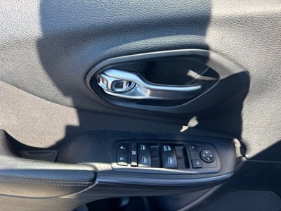 2017 Jeep Cherokee Sport