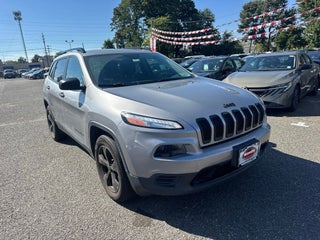 2017 Jeep Cherokee Sport
