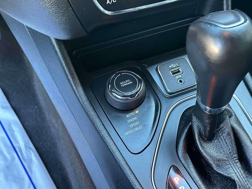 2022 Jeep Cherokee X