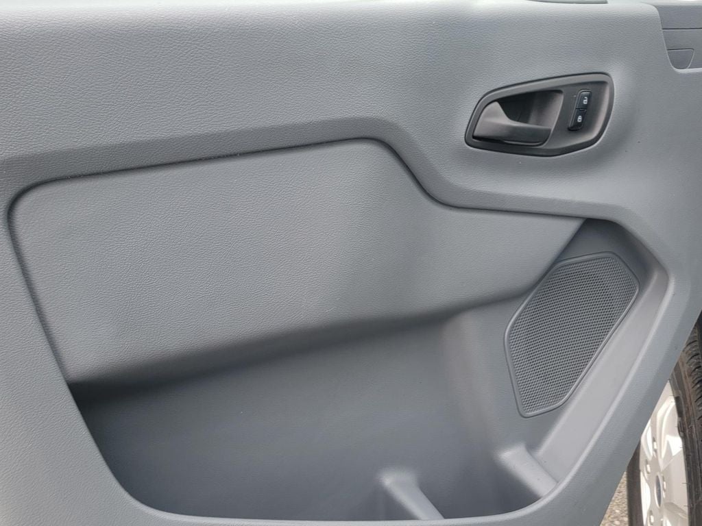 2017 Ford Transit-350 XLT
