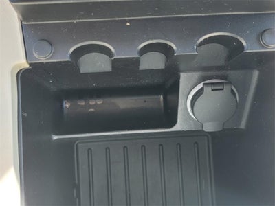 2023 Nissan Maxima SV