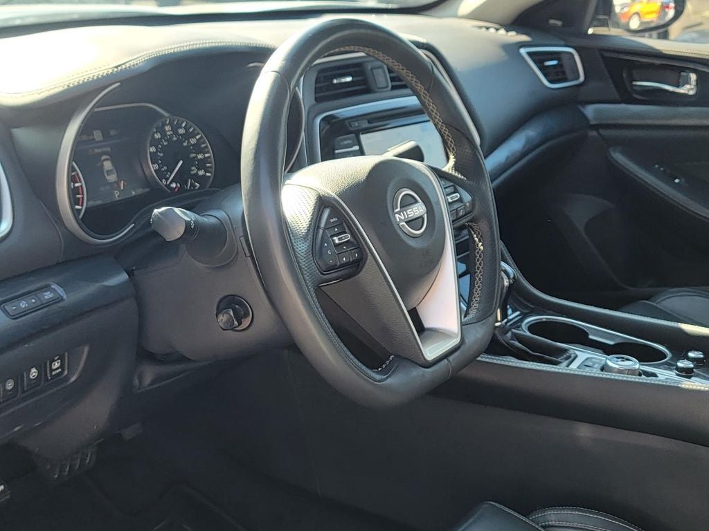 2023 Nissan Maxima Platinum