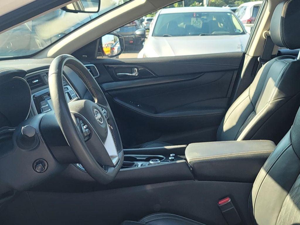 2023 Nissan Maxima Platinum