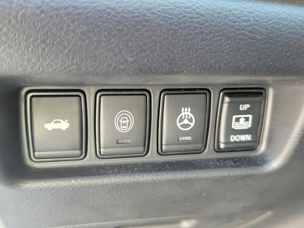 2023 Nissan Maxima Platinum