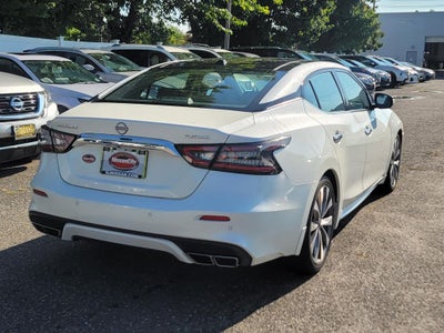2023 Nissan Maxima Platinum
