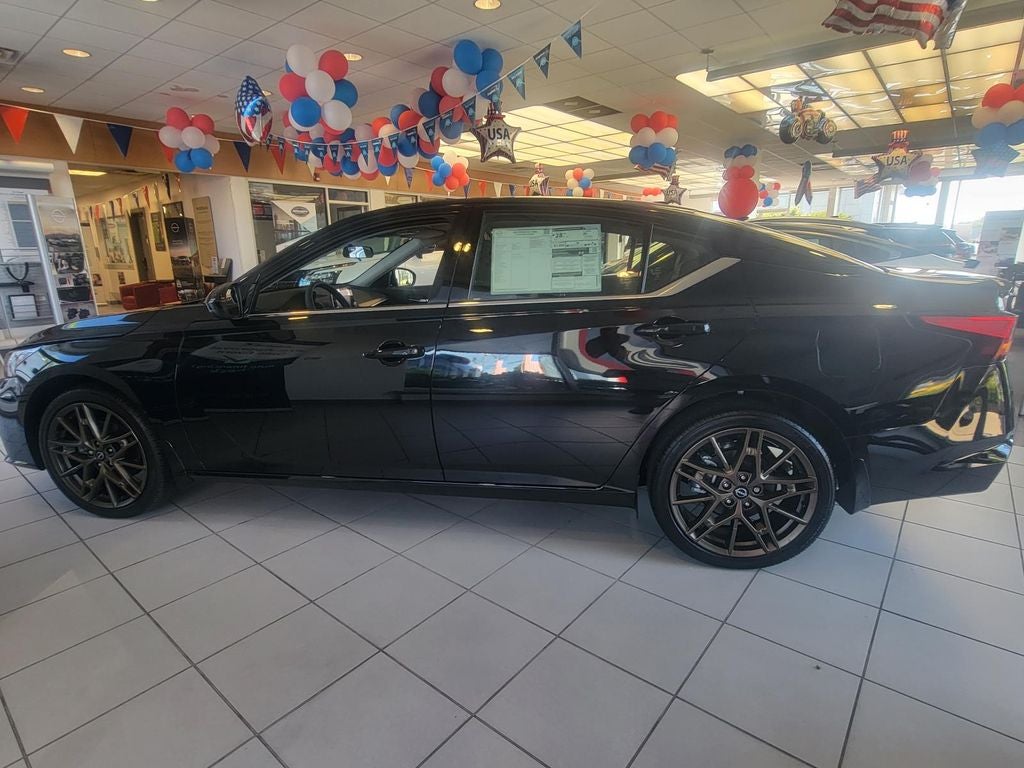 2025 Nissan Altima 2.5 SR
