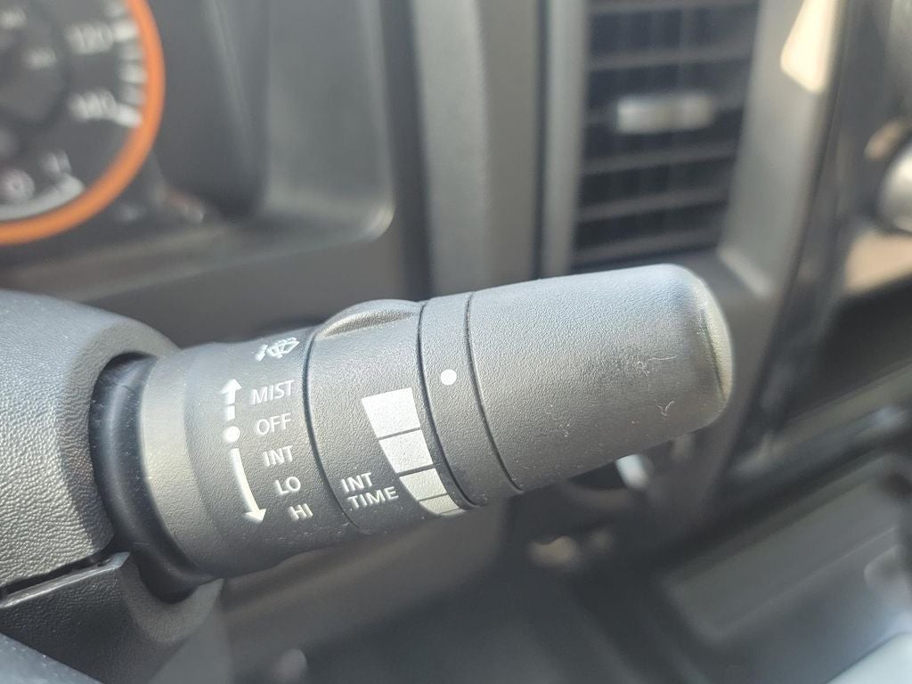 2014 Nissan Titan Base