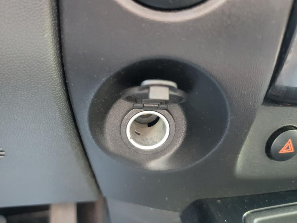2014 Nissan Titan Base
