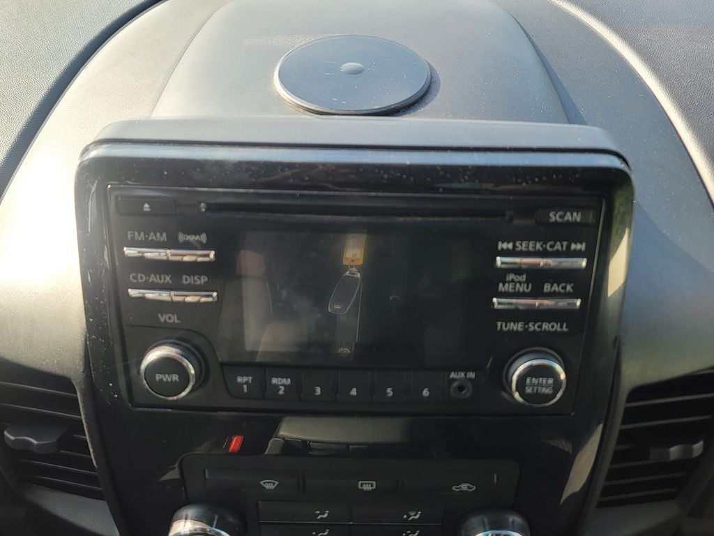 2014 Nissan Titan Base