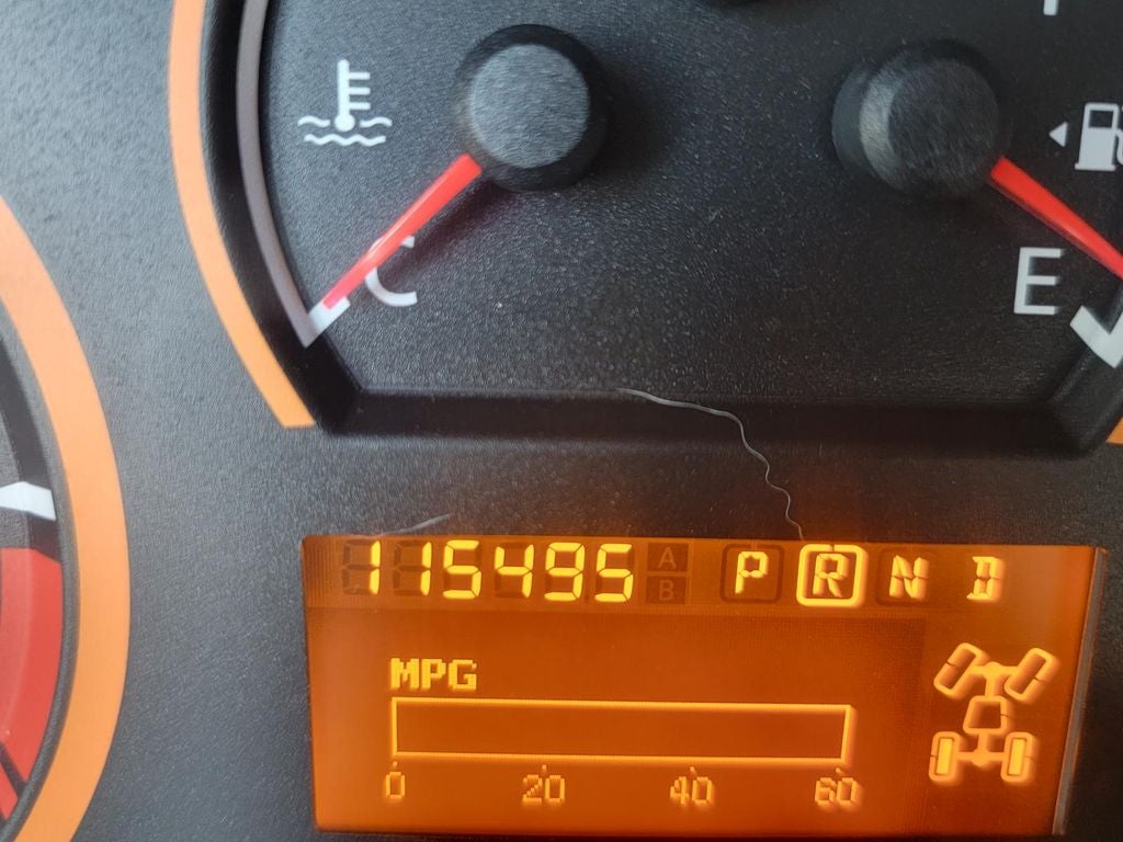 2014 Nissan Titan Base