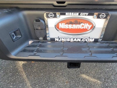 2027 Nissan Frontier SV