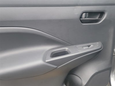 2023 Nissan Versa 1.6 SV