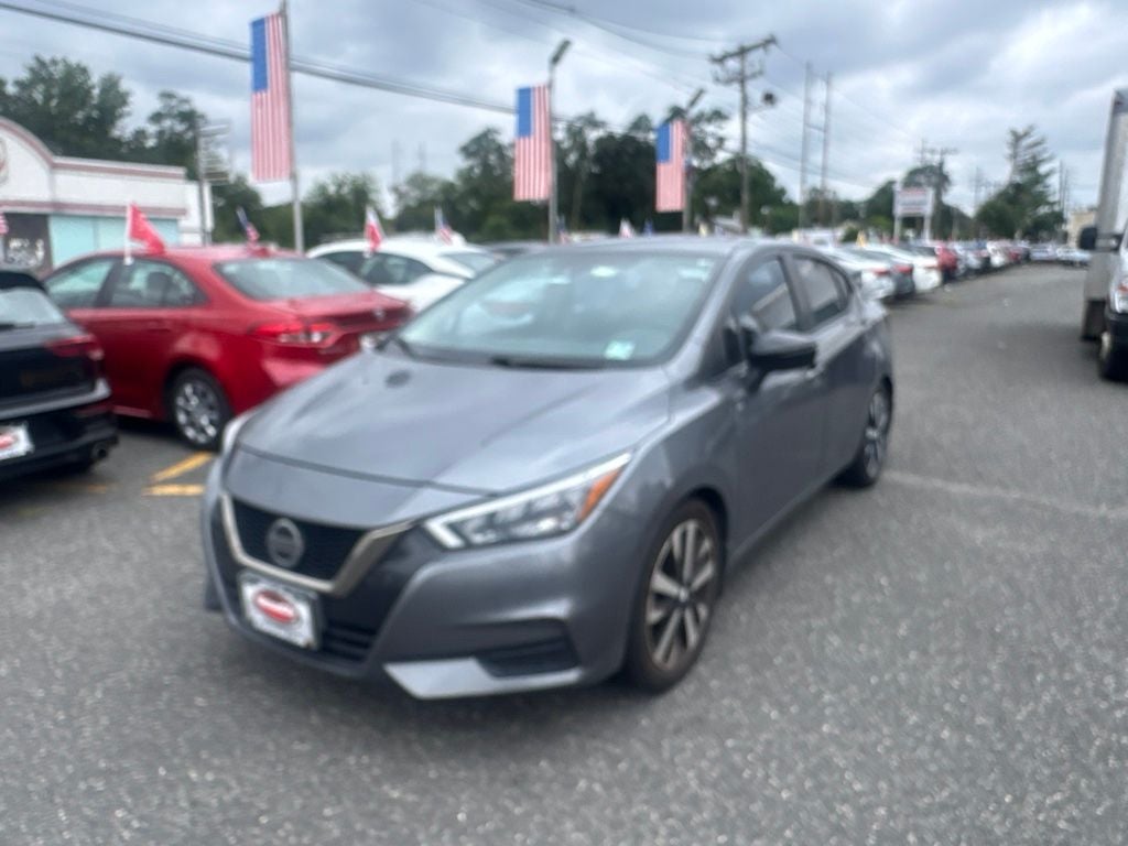 2022 Nissan Versa 1.6 SR