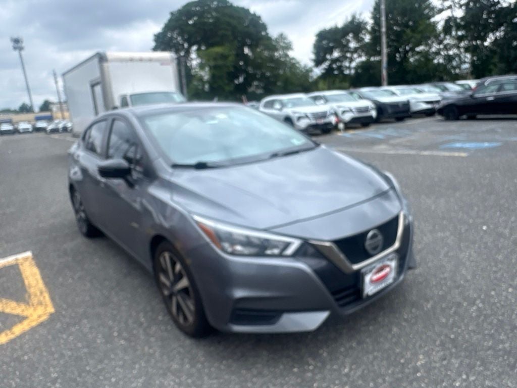 2022 Nissan Versa 1.6 SR