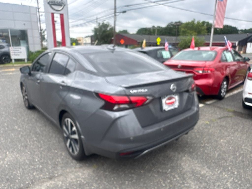2022 Nissan Versa 1.6 SR