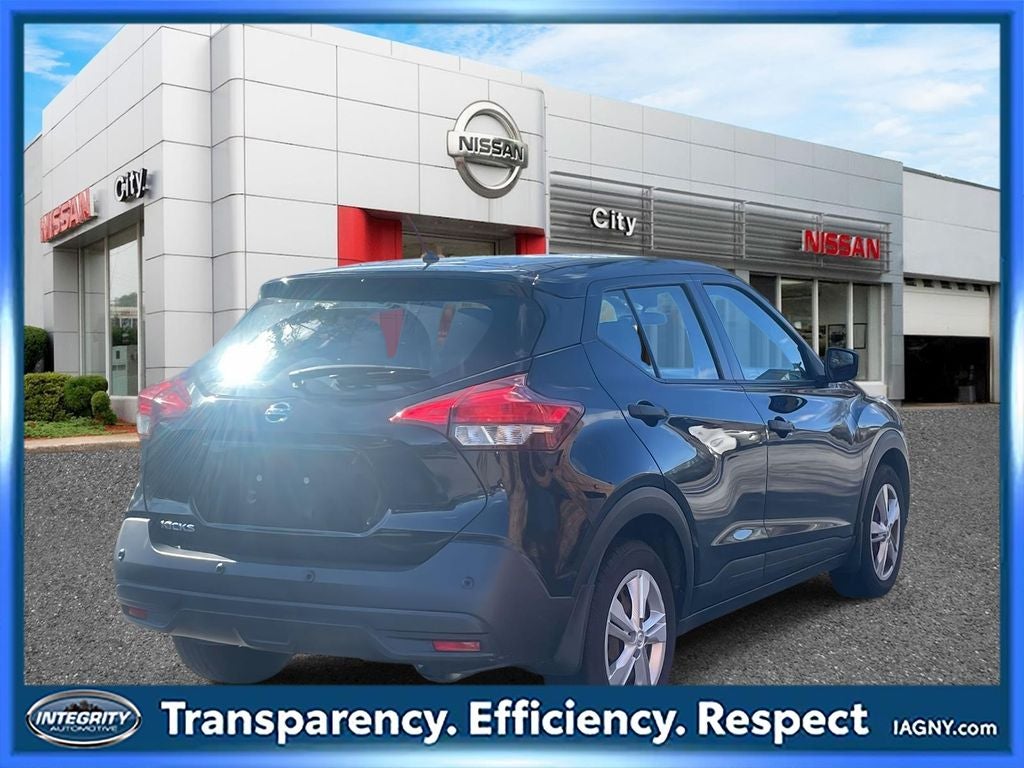 2020 Nissan Kicks S