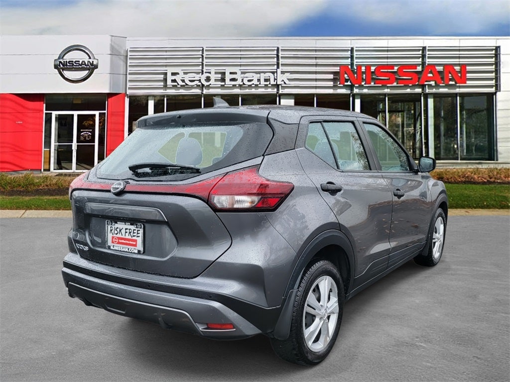 2024 Nissan Kicks S
