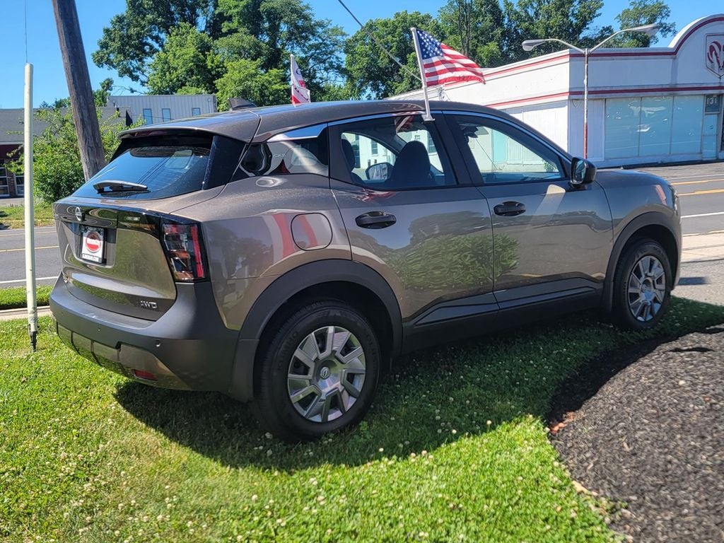 2025 Nissan Kicks S