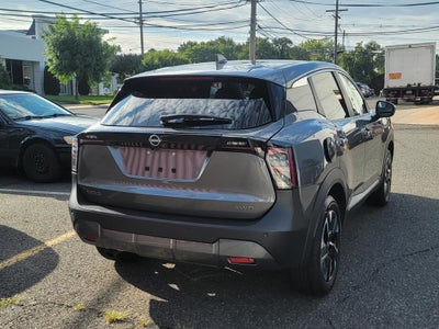 2025 Nissan Kicks SV