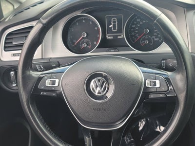 2016 Volkswagen Golf SportWagen S