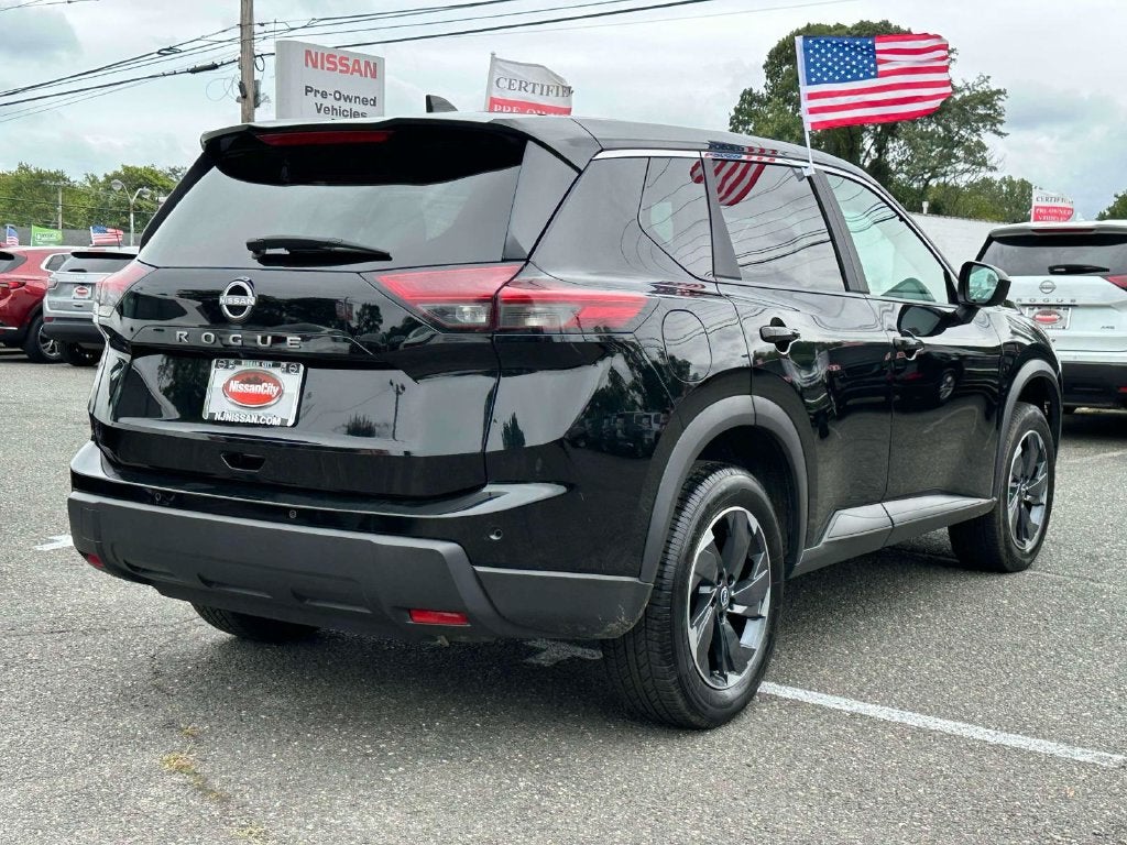 2025 Nissan Rogue SV
