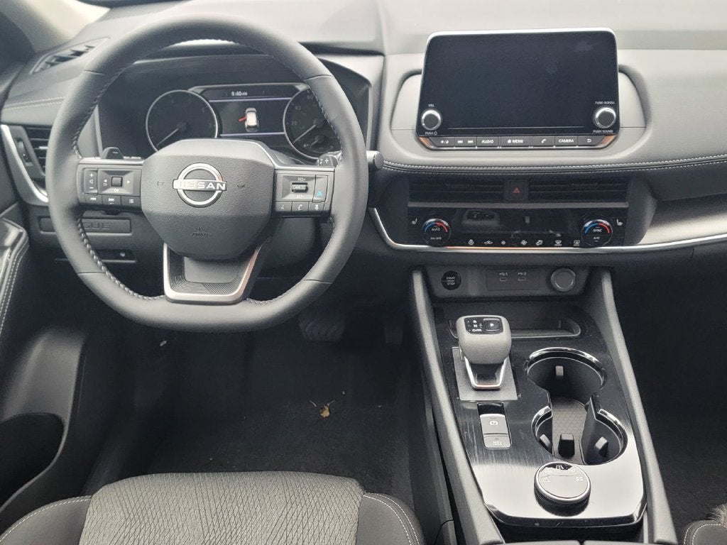 2027 Nissan Rogue SV