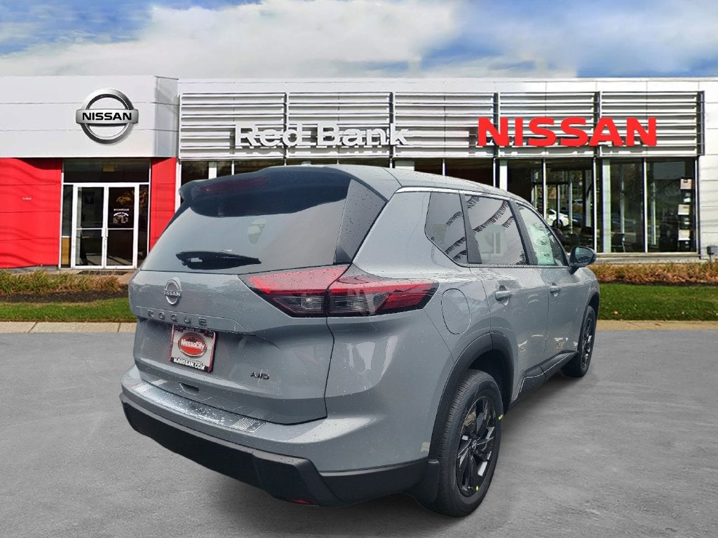 2027 Nissan Rogue SV