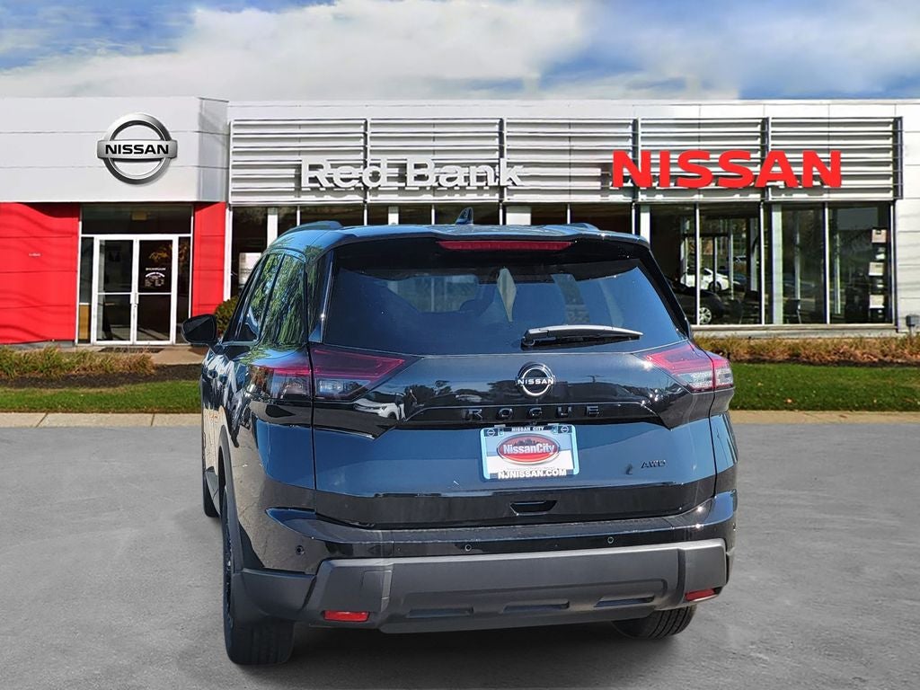 2026 Nissan Rogue Dark Armor