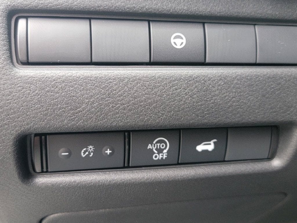 2026 Nissan Rogue SV - Photo 30