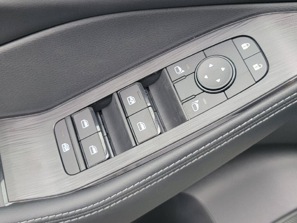 2026 Nissan Rogue SV - Photo 31