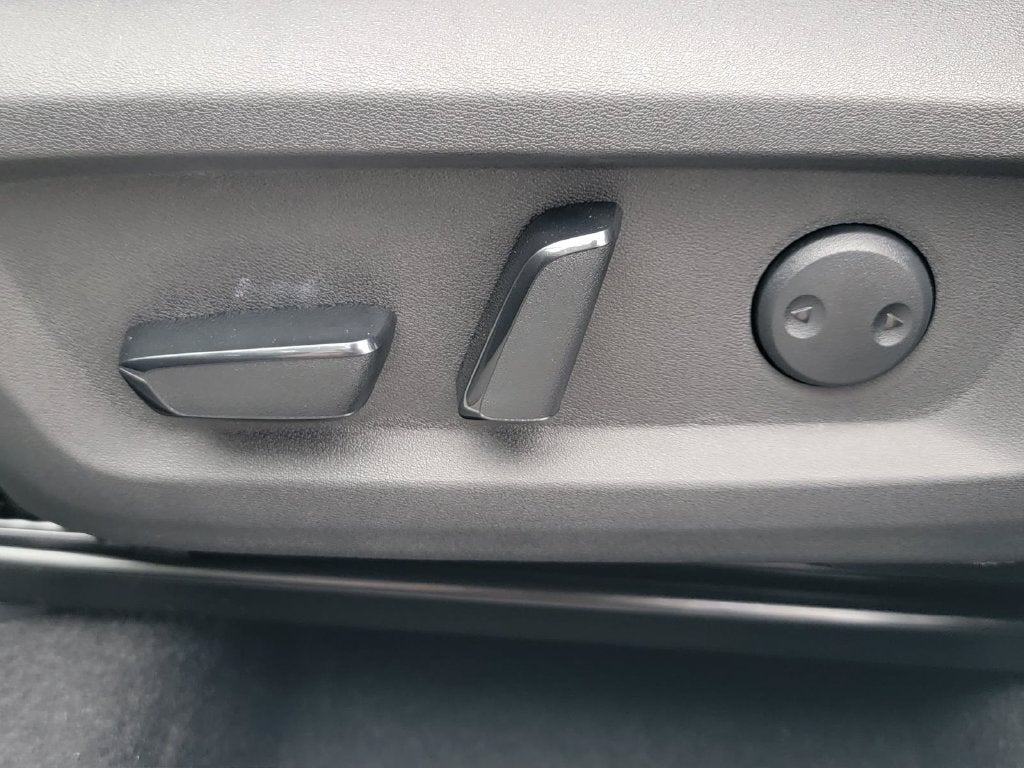 2026 Nissan Rogue SV - Photo 32