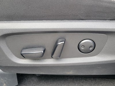 2020 Nissan Pathfinder S