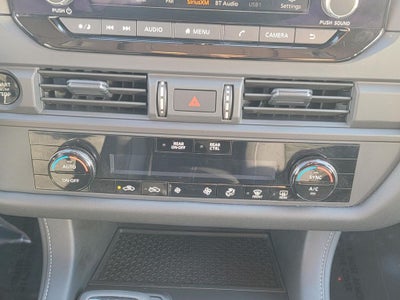 2025 Nissan Pathfinder S