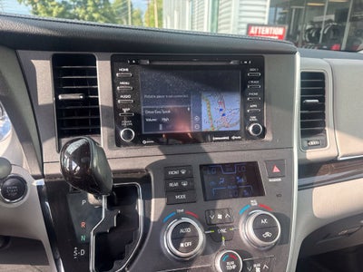 2018 Toyota Sienna XLE Premium 7 Passenger