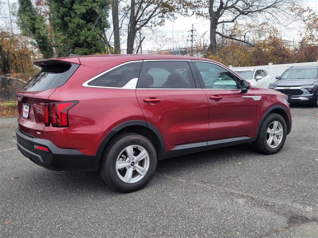 2023 Kia Sorento LX