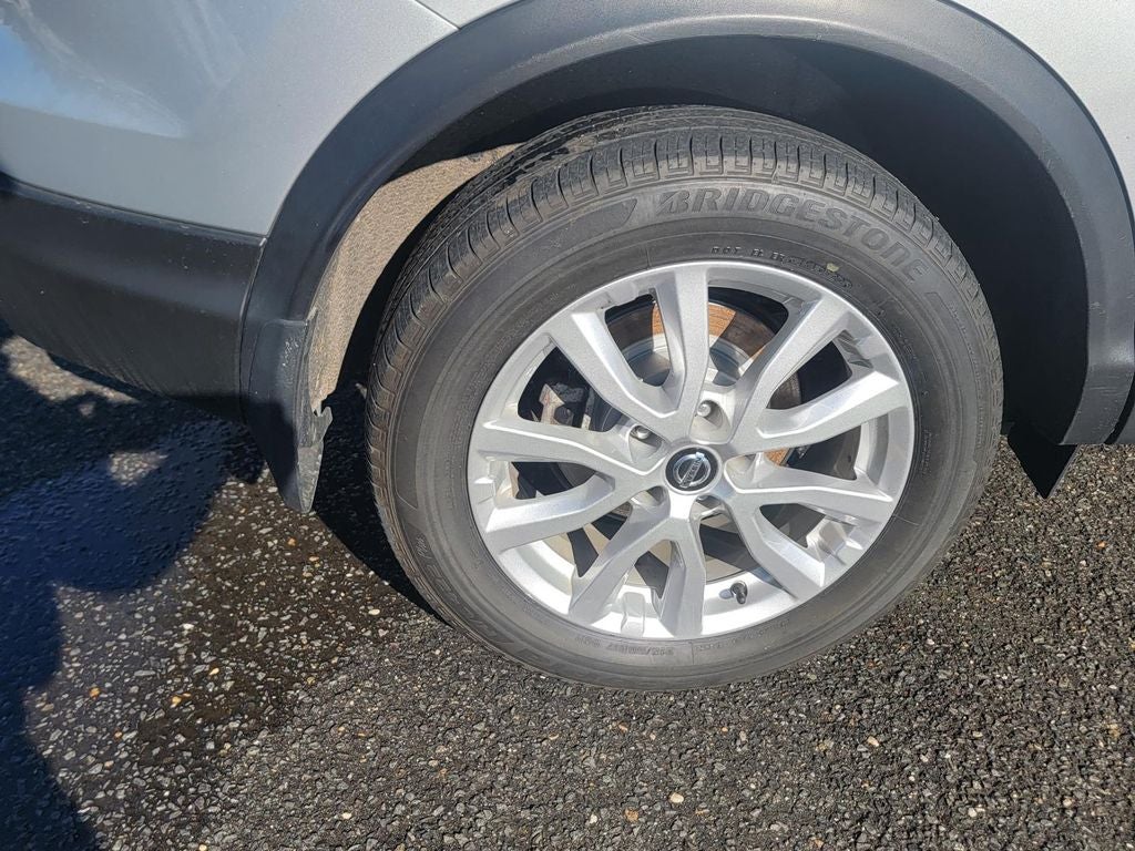 2022 Nissan Rogue Sport S