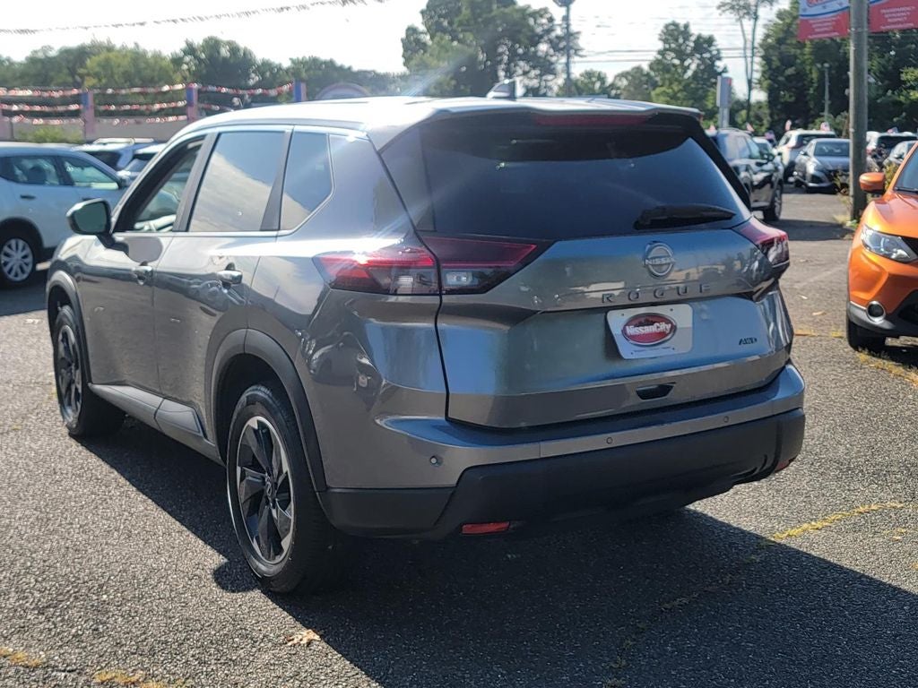 2025 Nissan Rogue SV