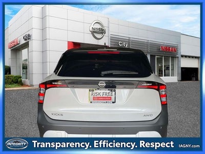 2025 Nissan Kicks SV