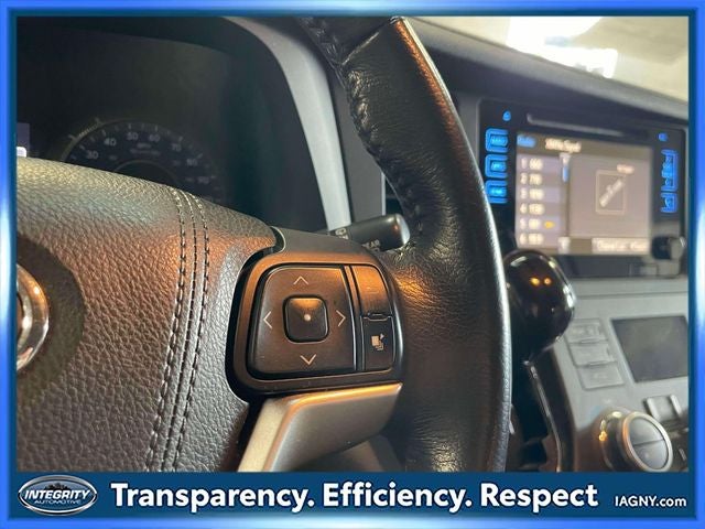 2015 Toyota Sienna XLE 7 Passenger