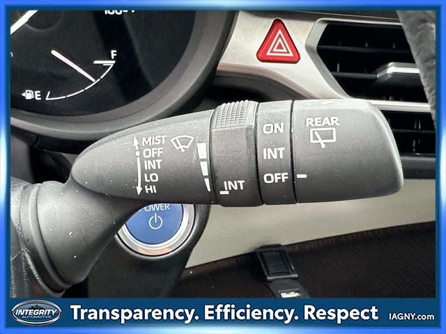 2024 Toyota Sienna XLE 8 Passenger