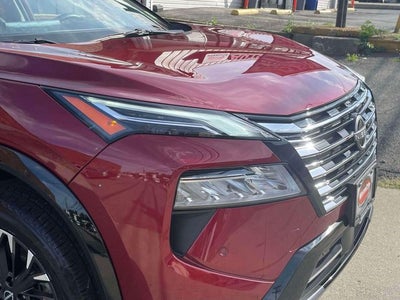 2025 Nissan Rogue Platinum