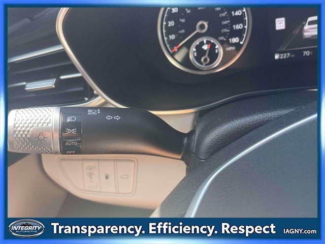 2024 Genesis G70 2.5T