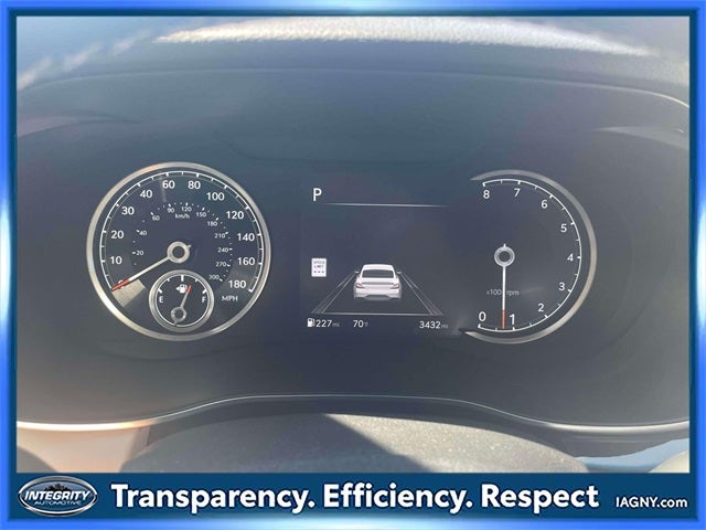 2024 Genesis G70 2.5T