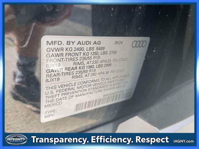 2024 Audi Q5 45 S line Premium quattro