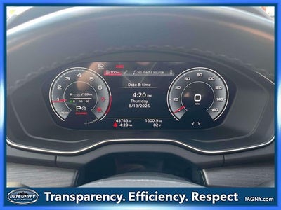 2024 Audi Q5 45 S line Premium quattro