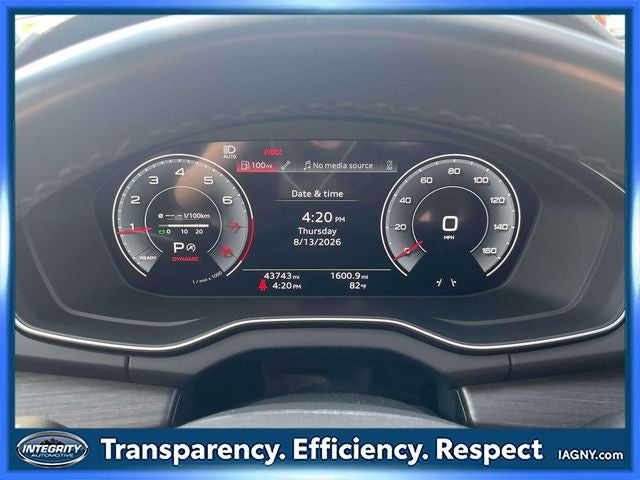 2024 Audi Q5 45 S line Premium quattro